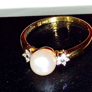 14KT Top Grade Diamonds Cultured Pearl